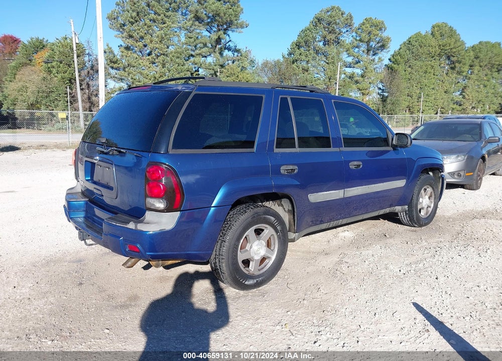 2005 CHEVROLET TRAILBLAZER LS VIN: 1GNDS13SX52119840