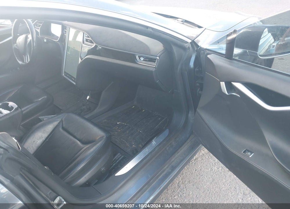2014 TESLA MODEL S P85D VIN: 5YJSA1H20EFP63677