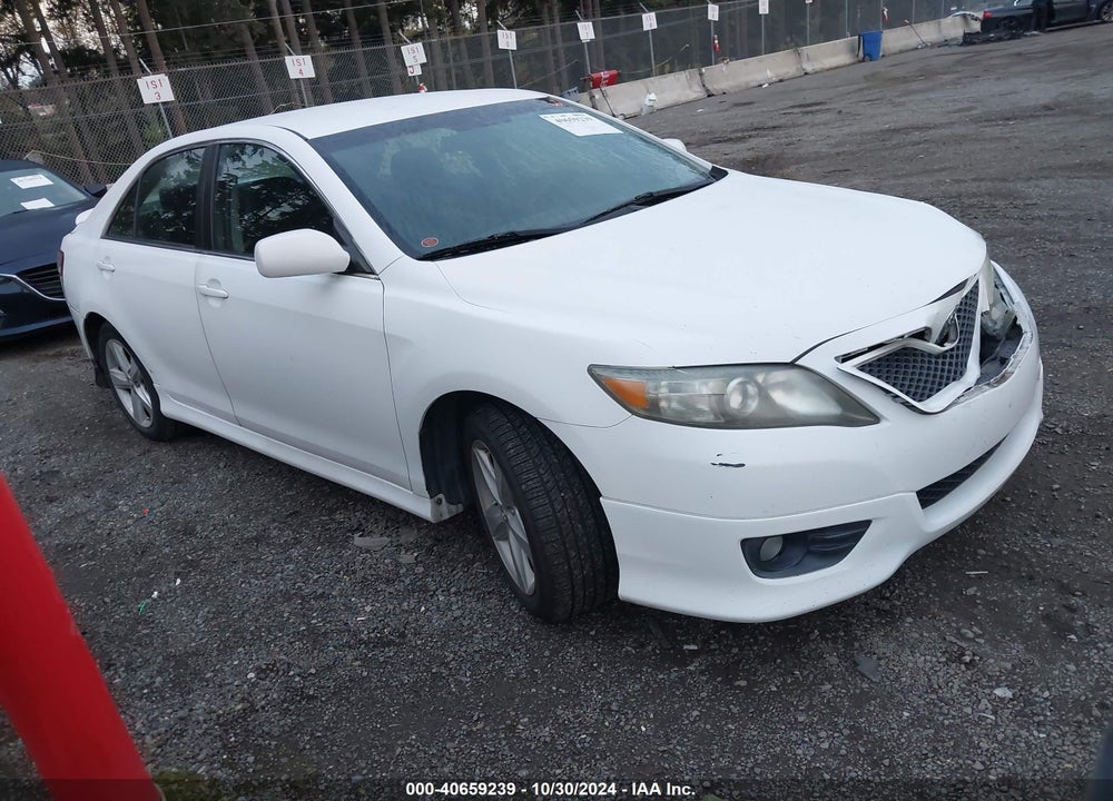 2011 TOYOTA CAMRY SE VIN: 4T1BF3EK3BU702792