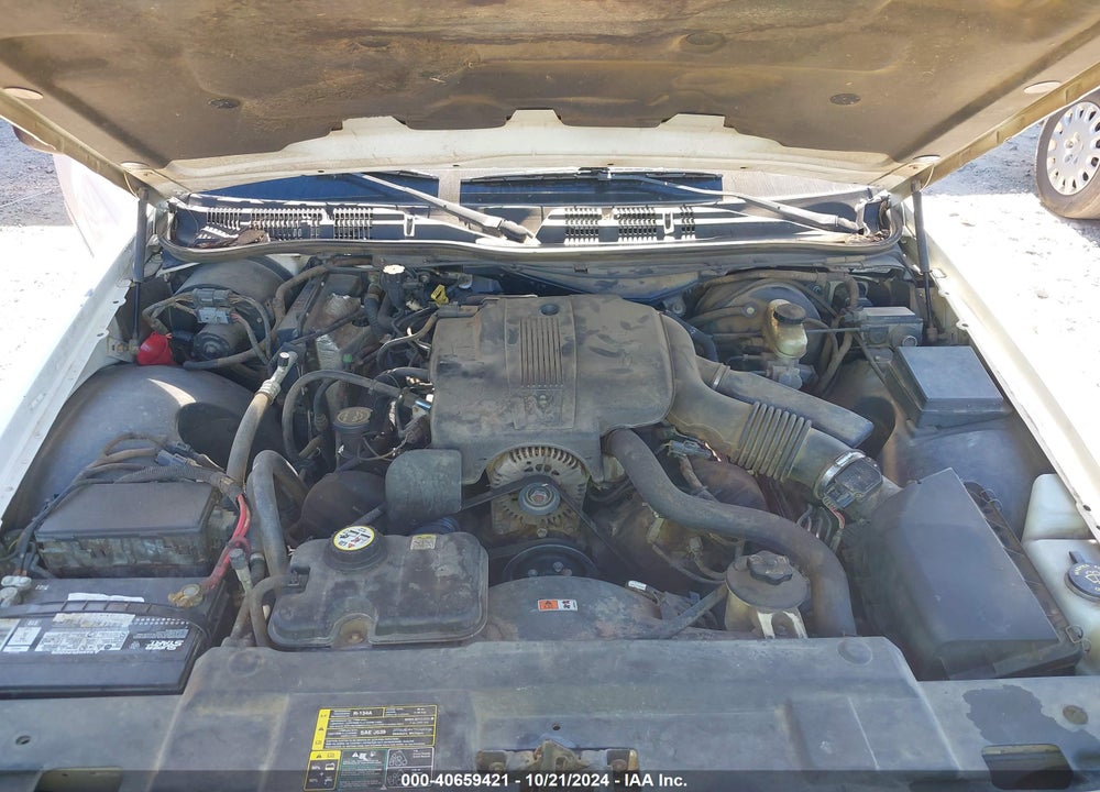 2004 FORD CROWN VICTORIA LX VIN: 2FAFP74W84X184209