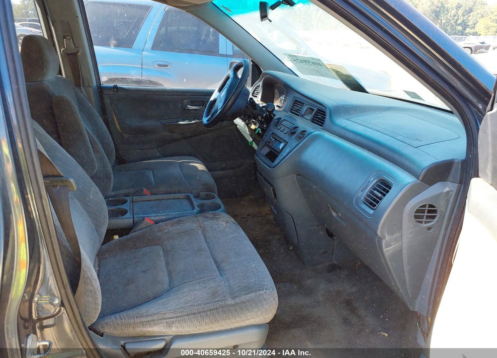 2003 HONDA ODYSSEY LX VIN: 5FNRL18523B062168