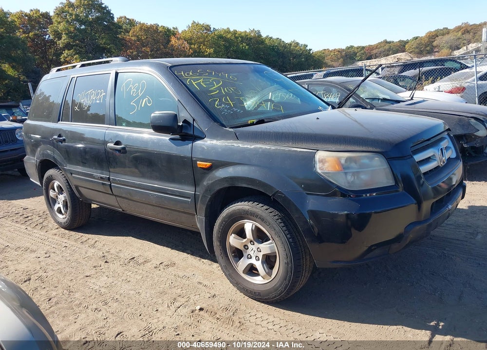 2006 HONDA PILOT LX VIN: 5FNYF28156B013234
