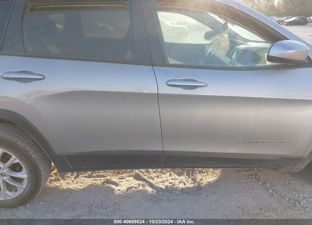 2020 JEEP CHEROKEE LATITUDE FWD VIN: 1C4PJLCB8LD503234