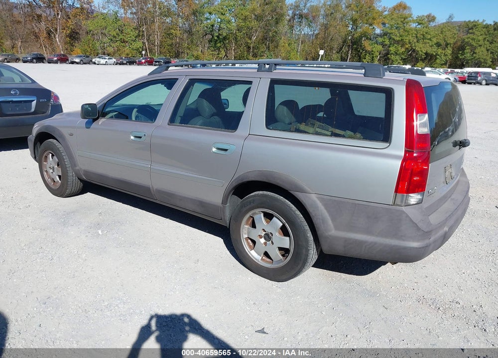 2004 VOLVO XC70 2.5T VIN: YV1SZ59H741169477