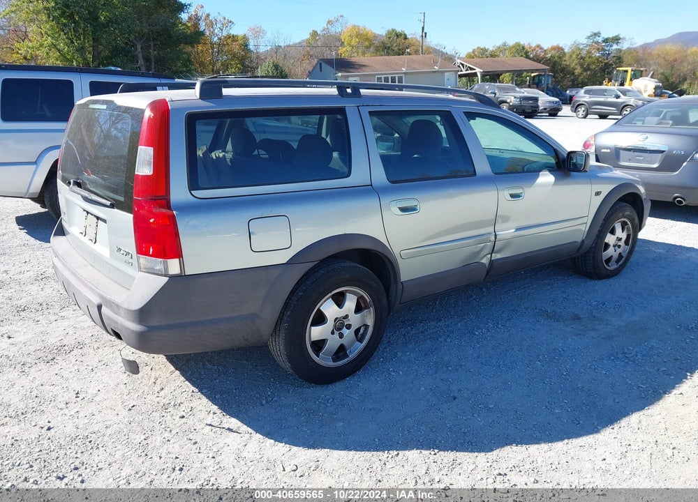 2004 VOLVO XC70 2.5T VIN: YV1SZ59H741169477