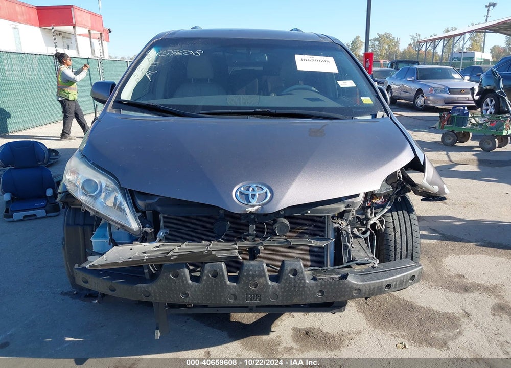 2013 TOYOTA SIENNA VIN: 5TDYK3DC6DS303094