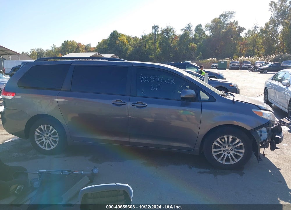 2013 TOYOTA SIENNA VIN: 5TDYK3DC6DS303094