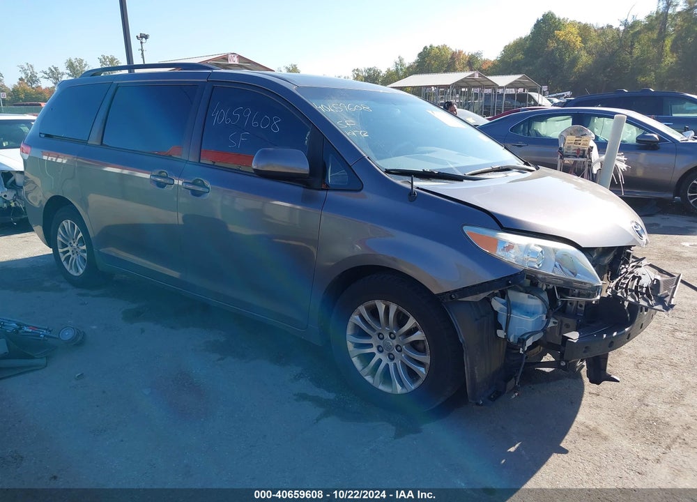 2013 TOYOTA SIENNA VIN: 5TDYK3DC6DS303094