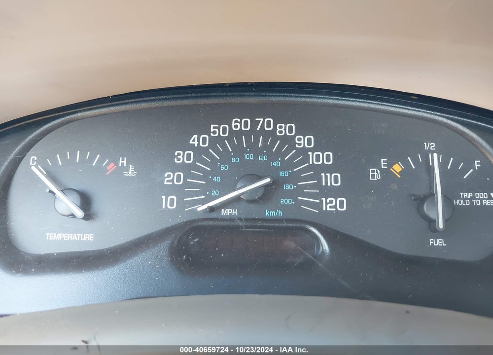 1999 BUICK CENTURY CUSTOM VIN: 2G4WS52M9X1553421