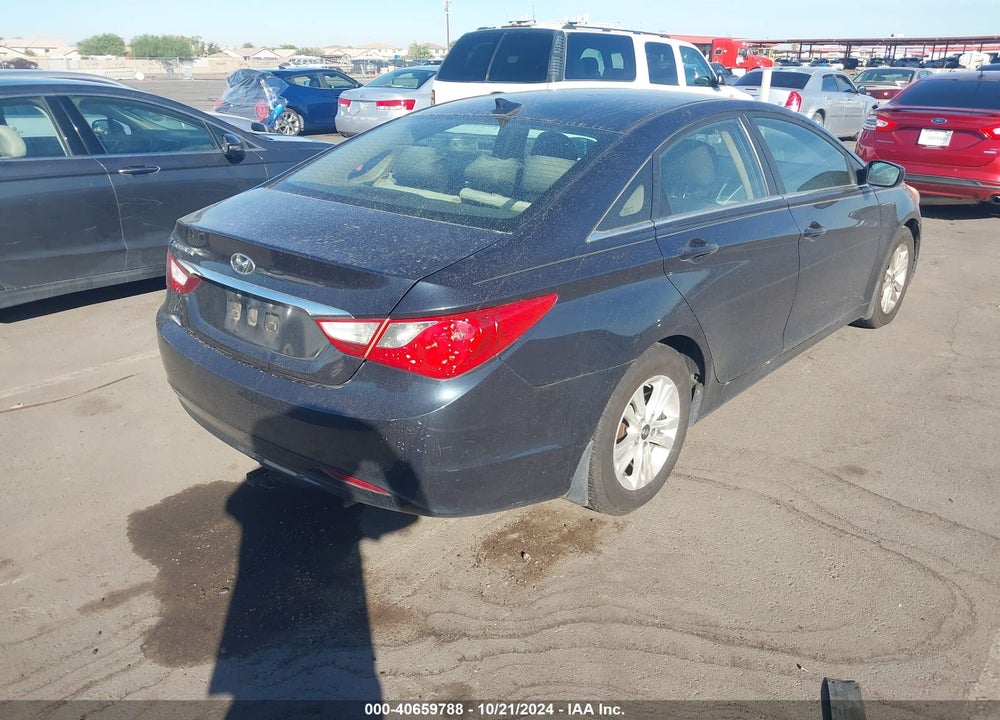 2013 HYUNDAI SONATA GLS VIN: 5NPEB4AC0DH563221