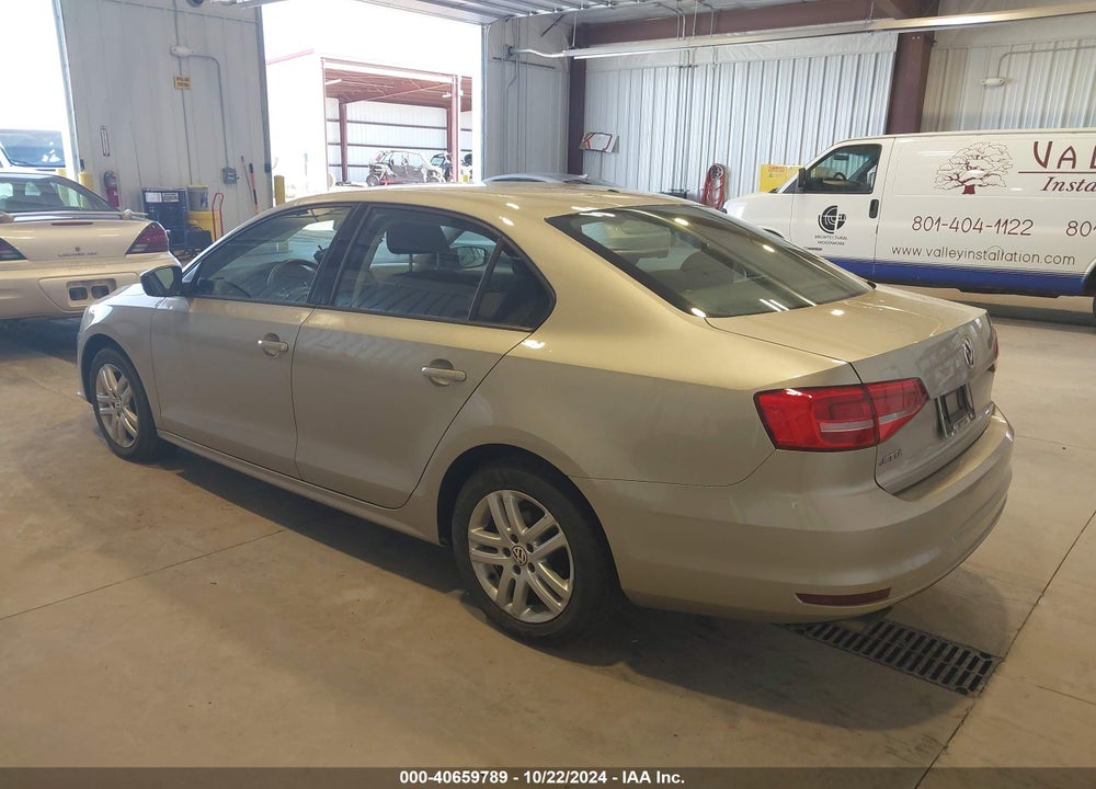 2015 VOLKSWAGEN JETTA 2.0L S VIN: 3VW2K7AJ0FM252076
