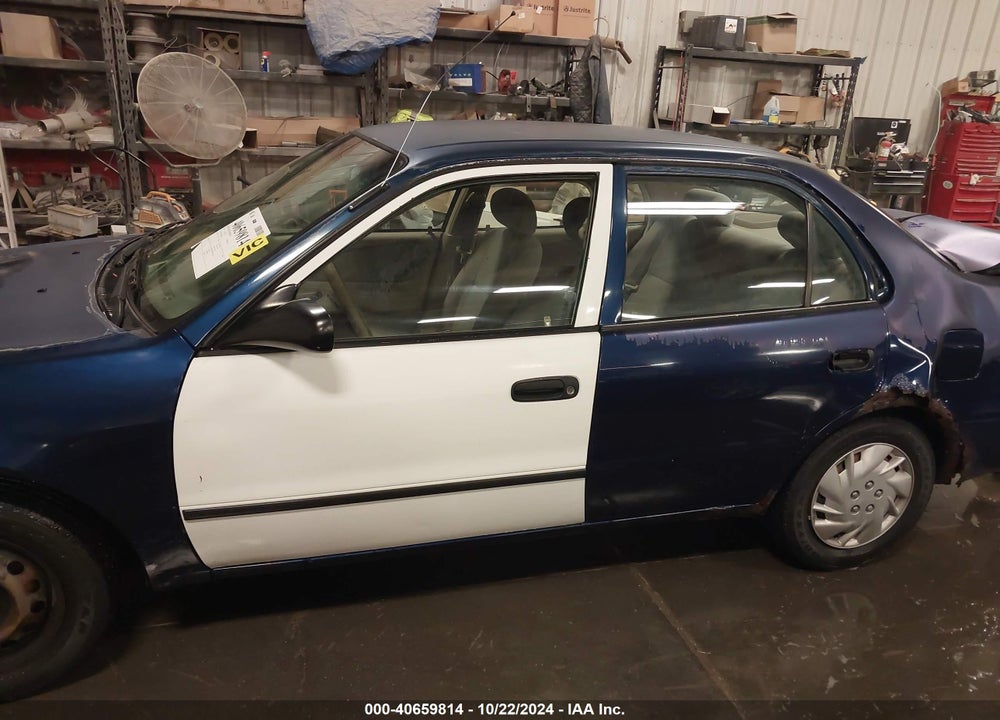 1998 TOYOTA COROLLA VE VIN: 2T1BR12E0WC049081