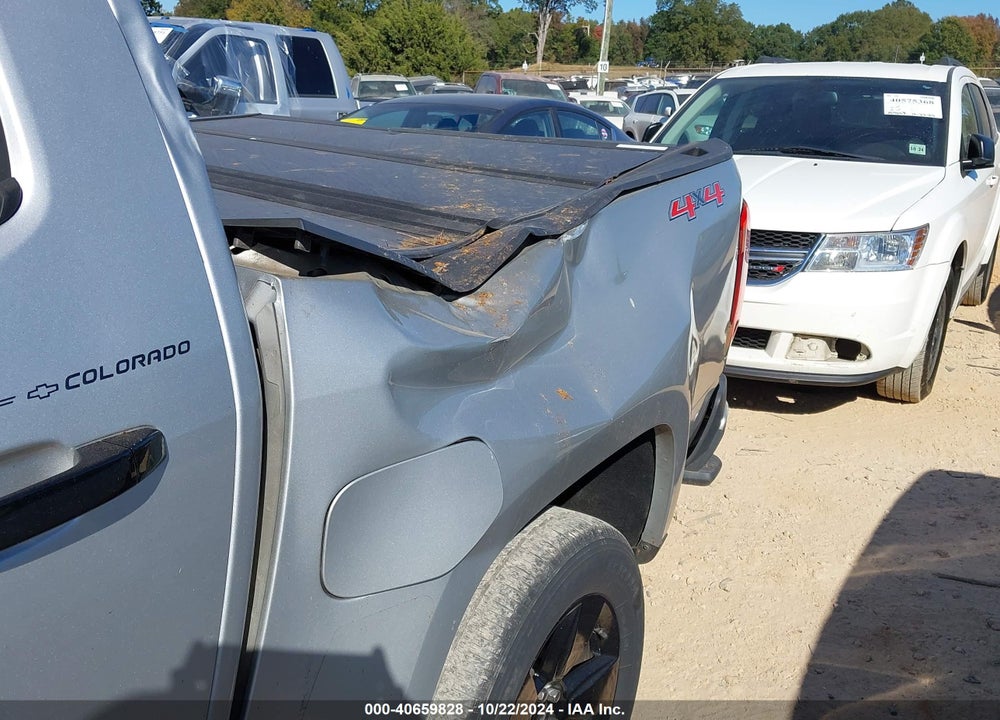 2018 CHEVROLET COLORADO LT VIN: 1GCGTCEN6J1209637