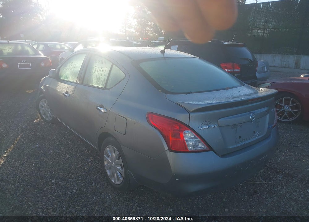 2013 NISSAN VERSA 1.6 SV VIN: 3N1CN7AP7DL863831