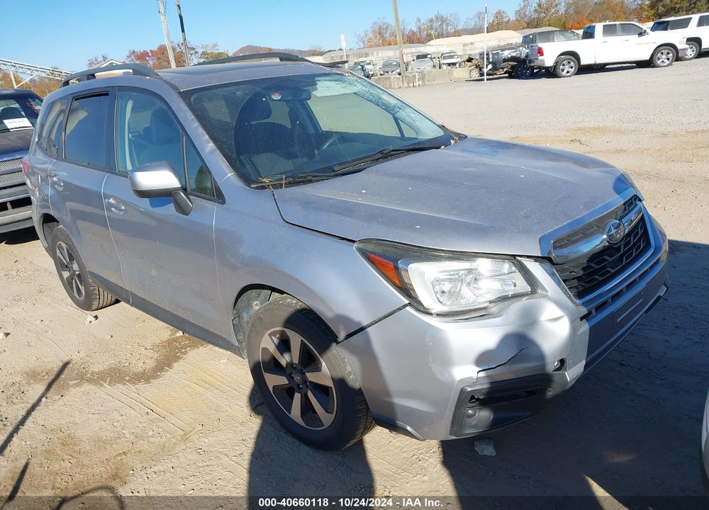 2017 SUBARU FORESTER 2.5I PREMIUM VIN: JF2SJAEC9HH572391