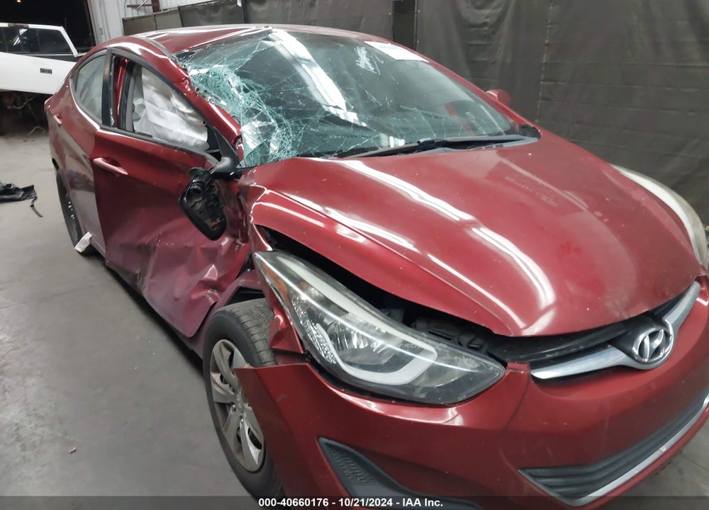 2016 HYUNDAI ELANTRA SE VIN: 5NPDH4AE7GH694520