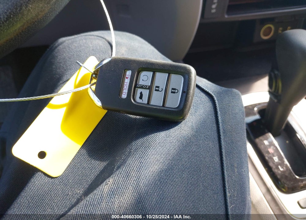 2018 HONDA PILOT EX-L VIN: 5FNYF6H53JB006947