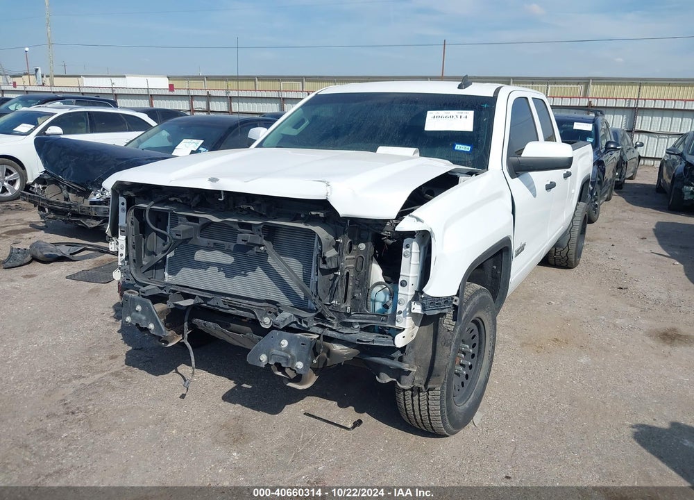 2015 GMC SIERRA 1500 SLE VIN: 1GTR1UEC9FZ428619