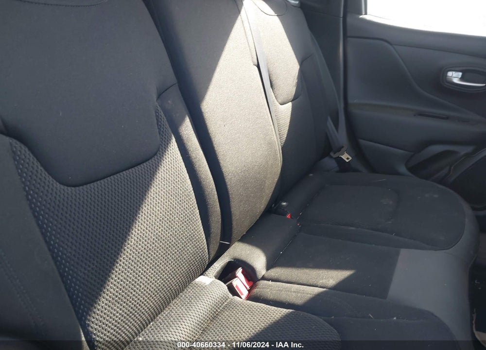 2020 JEEP RENEGADE ALTITUDE 4X4 VIN: ZACNJBBB9LPL95983