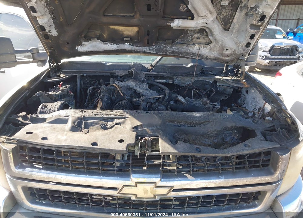 2008 CHEVROLET SILVERADO 3500HD WORK TRUCK VIN: 1GCJK33638F227241