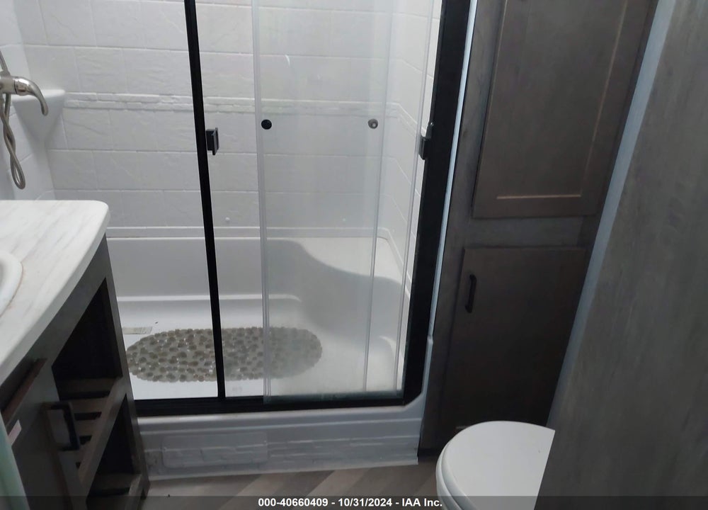 2022 FOREST RIVER LODGE TRAVEL TRAILER VIN: 4X4TWDM27NM061788