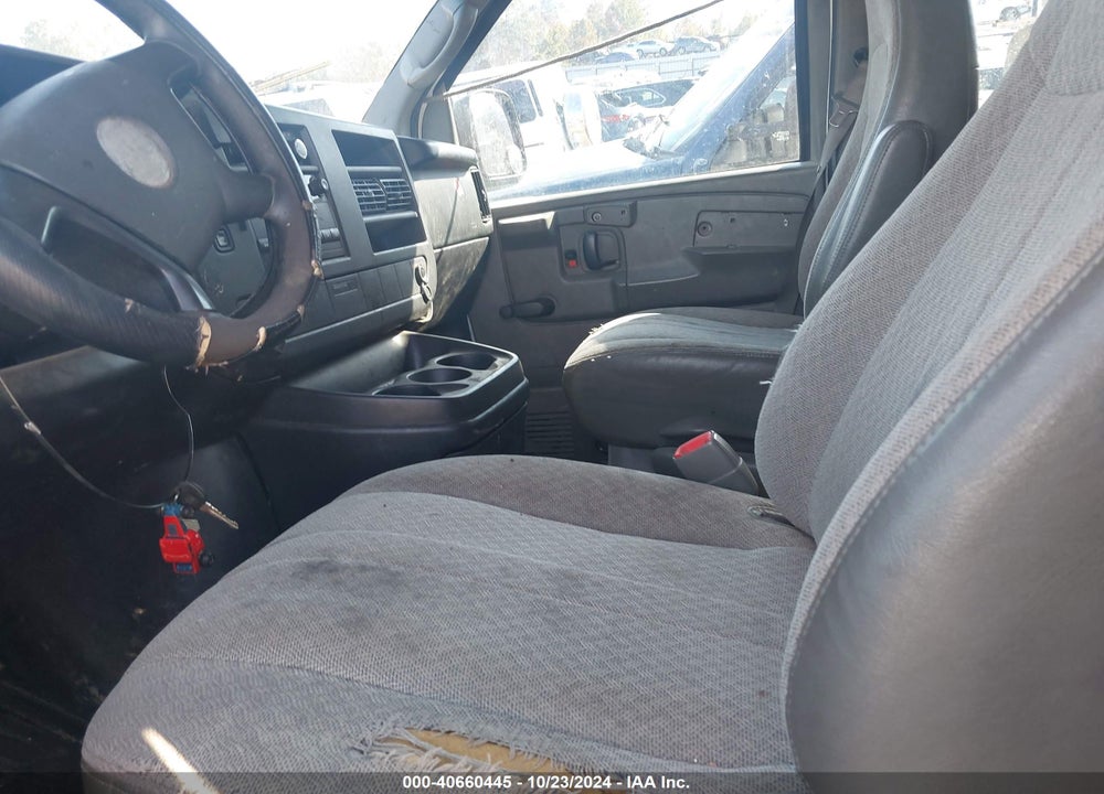 2011 CHEVROLET EXPRESS 1500 WORK VAN VIN: 1GCSGAFXXB1137698