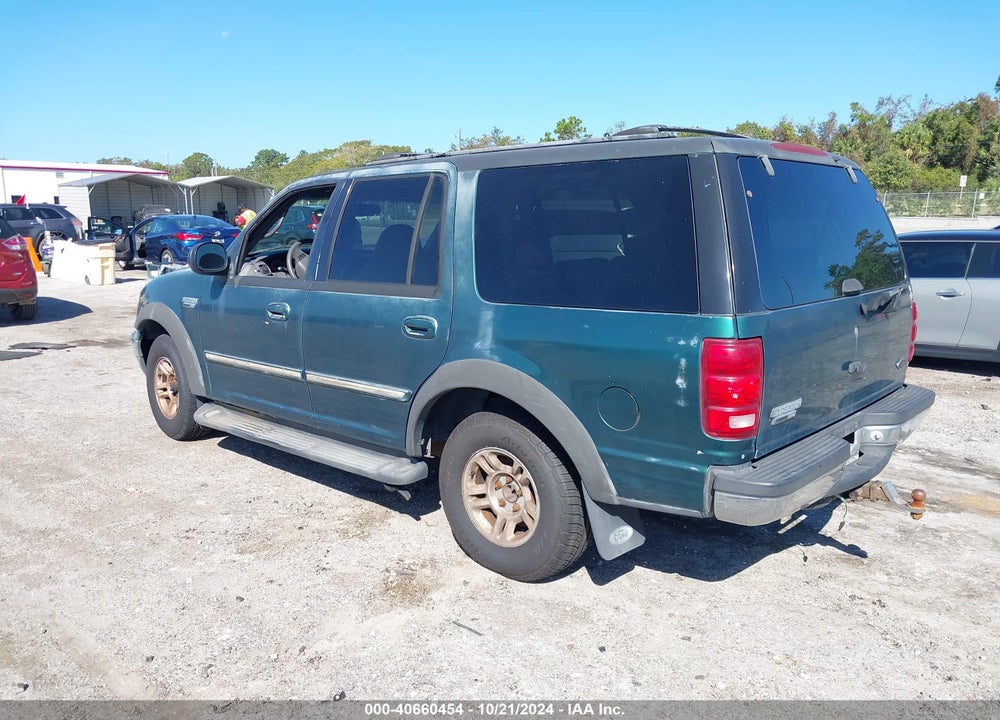 2000 FORD EXPEDITION XLT VIN: 1FMRU15LXYLB27381