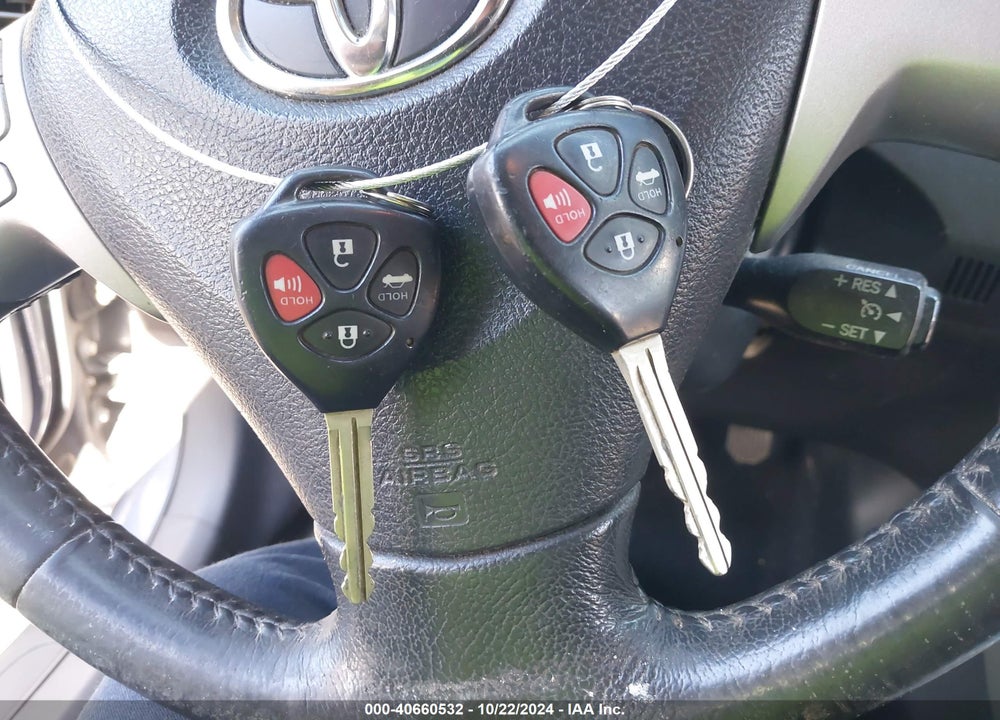 2013 TOYOTA COROLLA S VIN: 2T1BU4EE5DC984928