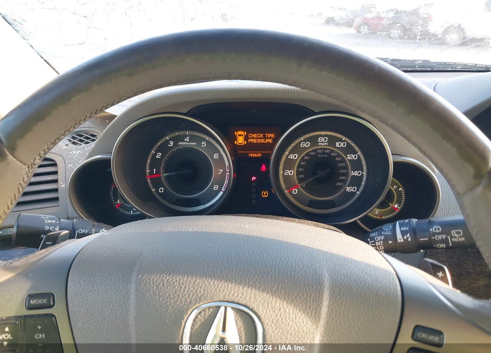 2011 ACURA MDX TECHNOLOGY PACKAGE VIN: 2HNYD2H60BH511714