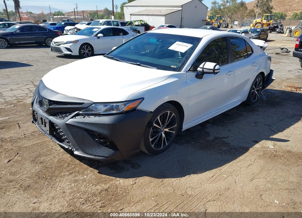 2018 TOYOTA CAMRY SE VIN: 4T1B11HK3JU095029