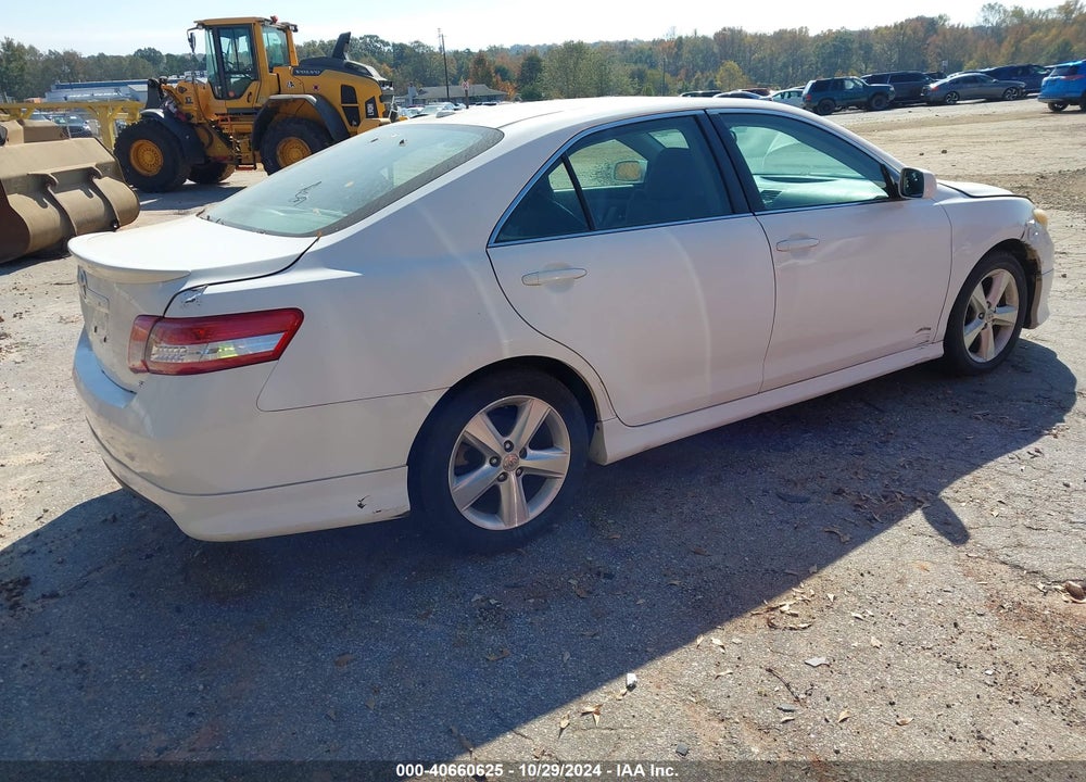 2011 TOYOTA CAMRY SE VIN: 4T1BF3EK1BU621502