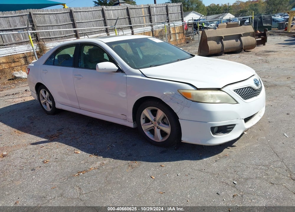 2011 TOYOTA CAMRY SE VIN: 4T1BF3EK1BU621502