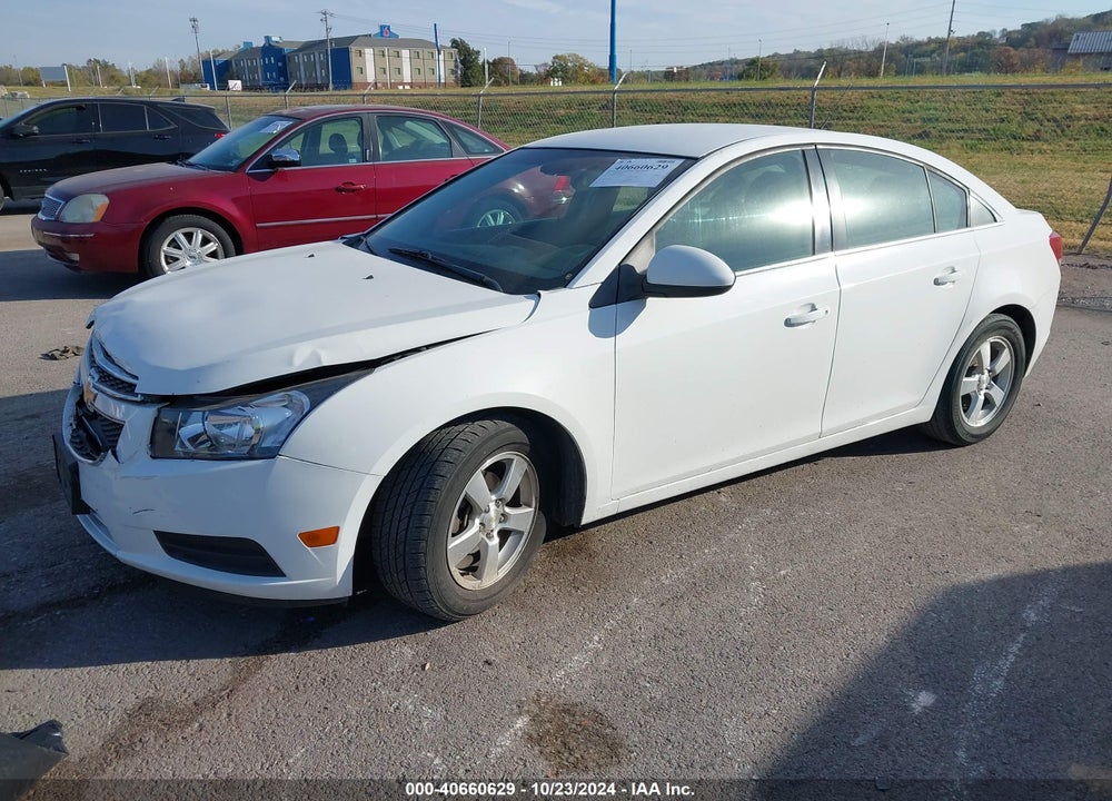 2014 CHEVROLET CRUZE 1LT AUTO VIN: 1G1PC5SB8E7162189