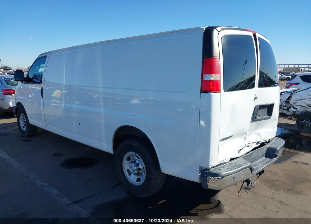2017 CHEVROLET EXPRESS 2500 WORK VAN VIN: 1GCWGBFF1H1102247