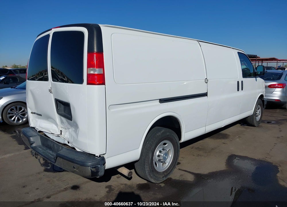 2017 CHEVROLET EXPRESS 2500 WORK VAN VIN: 1GCWGBFF1H1102247