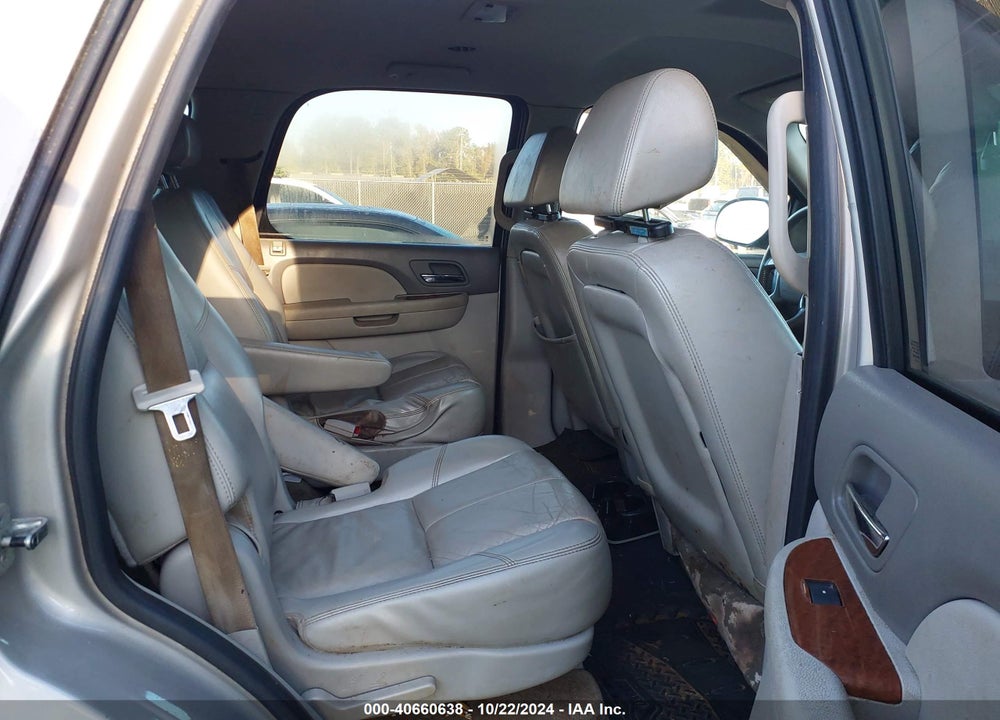 2007 GMC YUKON SLT VIN: 1GKFC13097J119502
