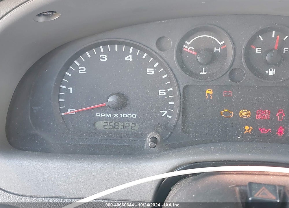 2011 FORD RANGER XLT VIN: 1FTKR1ED3BPA49574