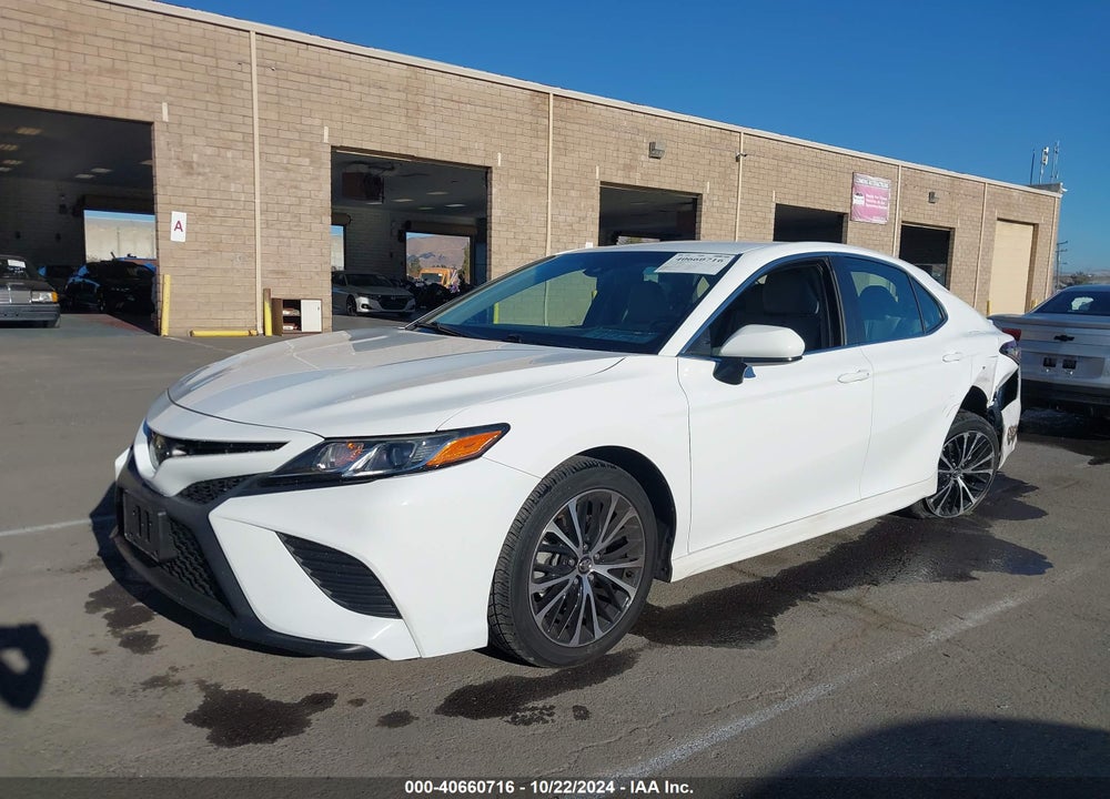 2018 TOYOTA CAMRY SE VIN: 4T1B11HK1JU072753