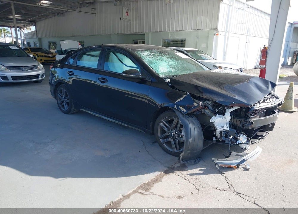 2021 KIA FORTE GT LINE VIN: 3KPF34AD1ME295391