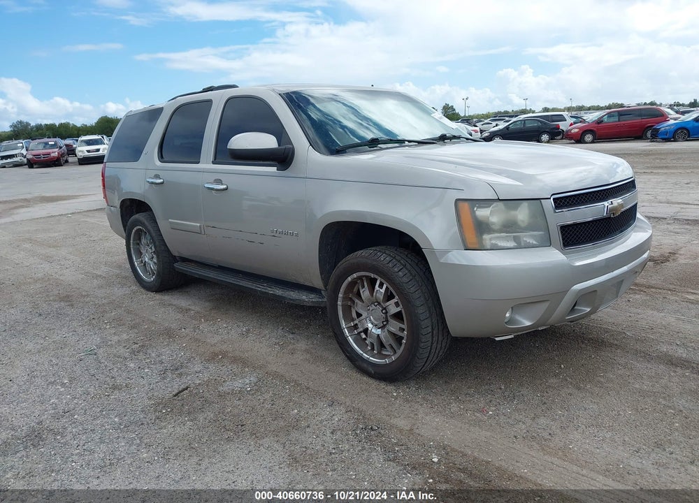 2009 CHEVROLET TAHOE LT2 VIN: 1GNEC233X9R157212