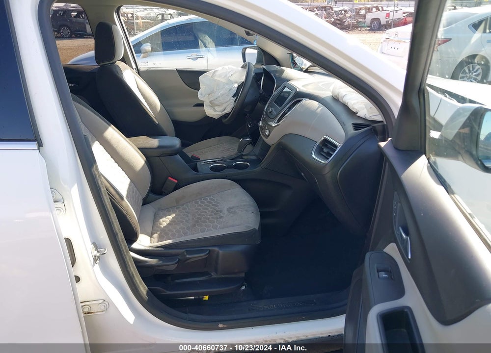 2019 CHEVROLET EQUINOX LT VIN: 2GNAXKEV2K6189588