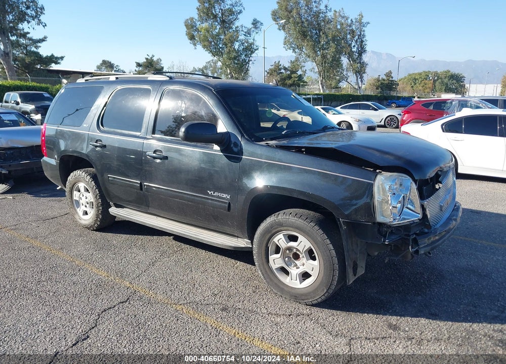 2011 GMC YUKON SLE VIN: 1GKS1AE06BR366102