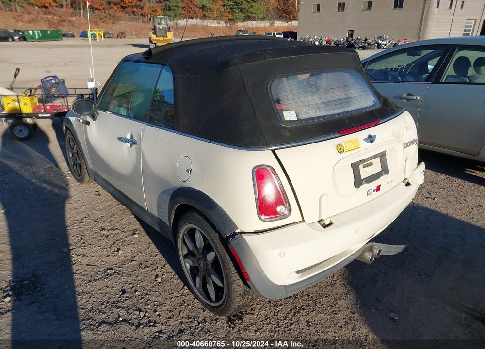 2008 MINI COOPER S VIN: WMWRH33598TL96722