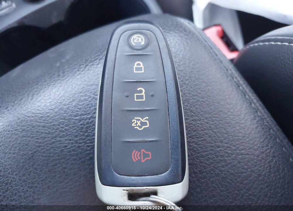 2013 FORD FOCUS TITANIUM VIN: 1FADP3J22DL270372
