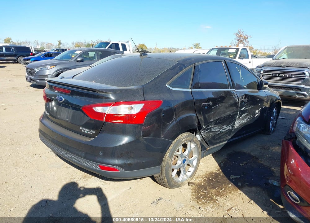2013 FORD FOCUS TITANIUM VIN: 1FADP3J22DL270372