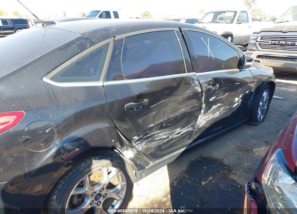 2013 FORD FOCUS TITANIUM VIN: 1FADP3J22DL270372