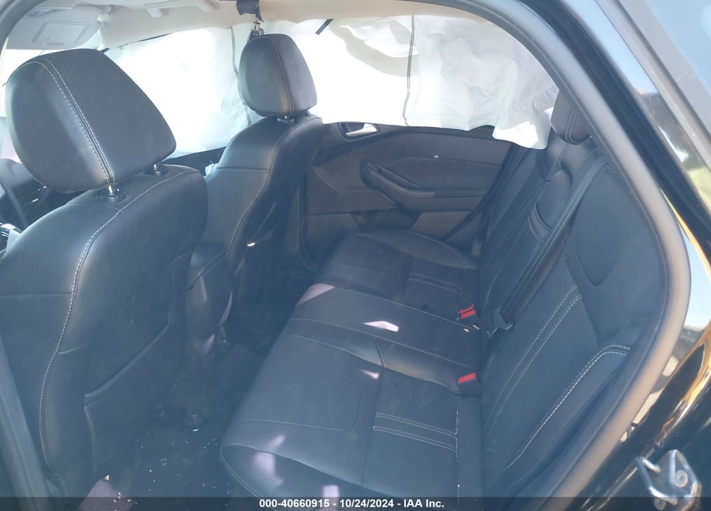 2013 FORD FOCUS TITANIUM VIN: 1FADP3J22DL270372