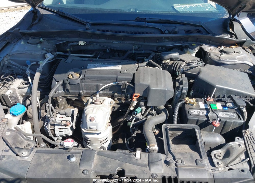 2013 HONDA ACCORD LX VIN: 1HGCR2F35DA015062