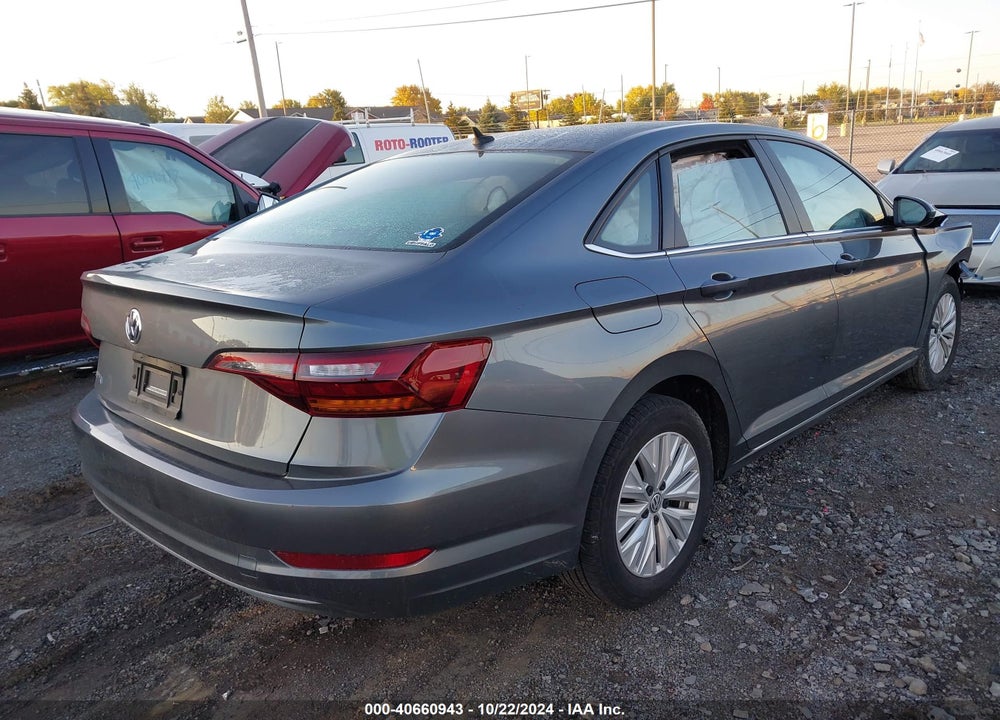 2019 VOLKSWAGEN JETTA 1.4T R-LINE/1.4T S/1.4T SE VIN: 3VWC57BU1KM063015