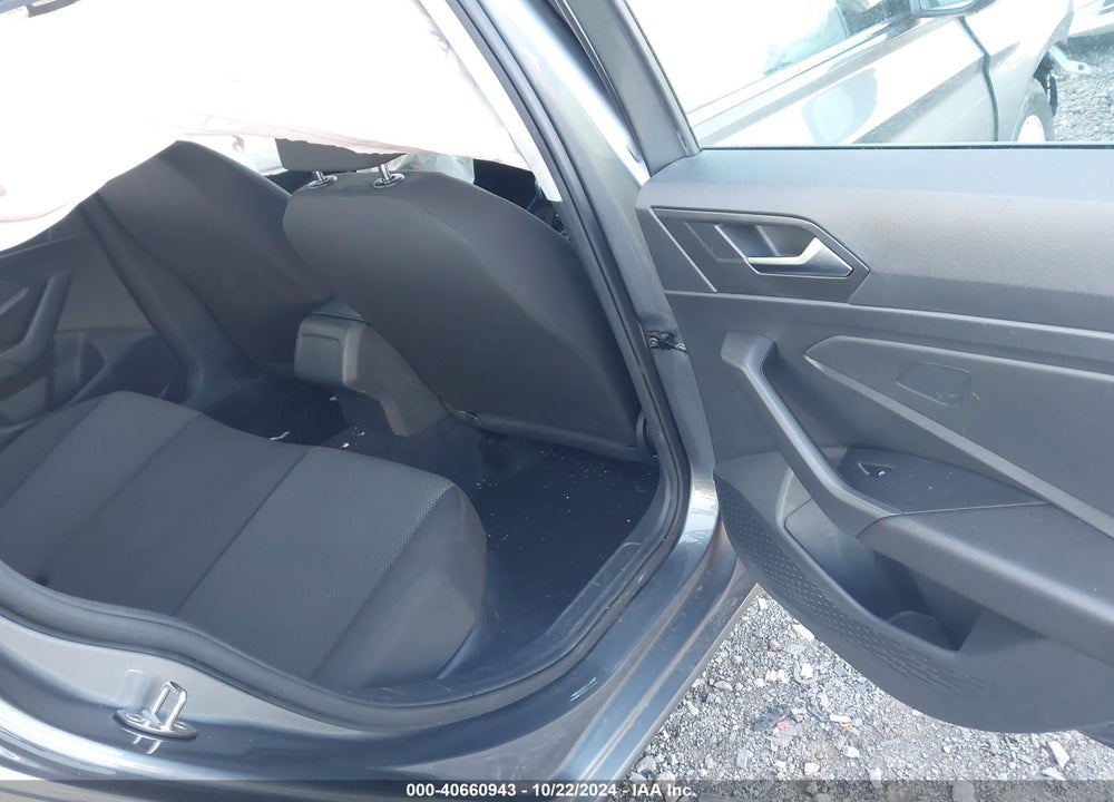 2019 VOLKSWAGEN JETTA 1.4T R-LINE/1.4T S/1.4T SE VIN: 3VWC57BU1KM063015